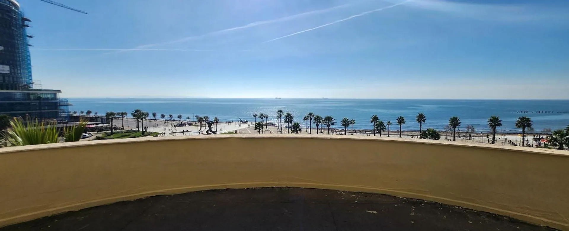 Green Apartment دراس