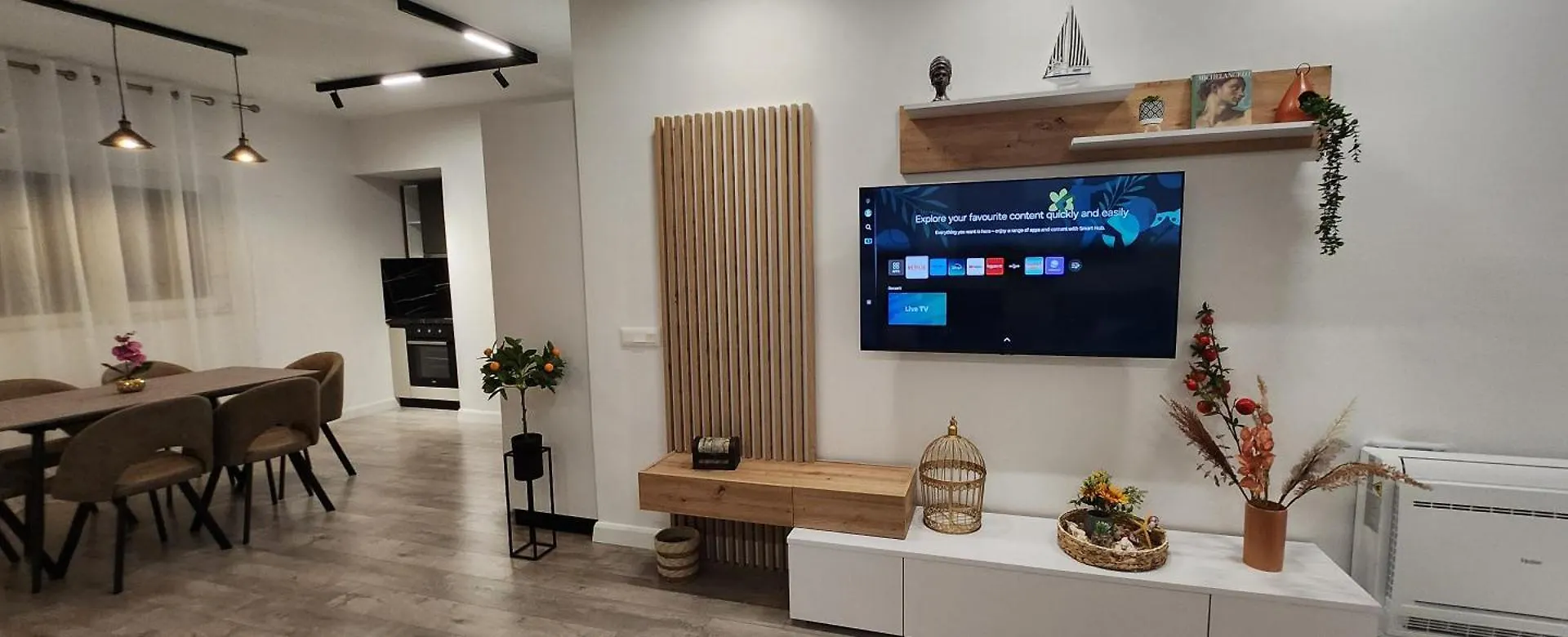 Green Apartment دراس