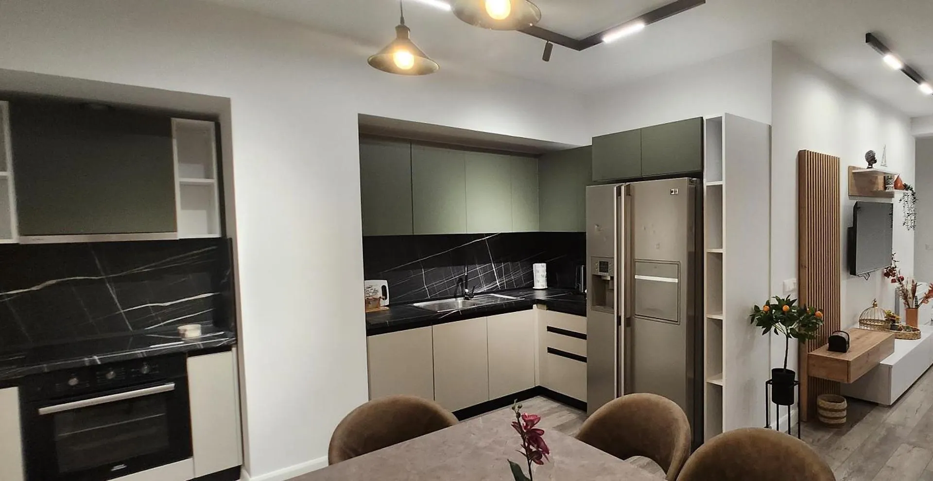 Green Apartment دراس